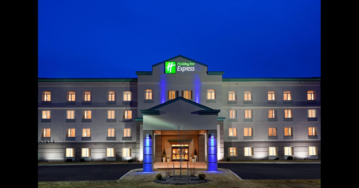 Holiday Inn Express SyracuseFairgrounds in Warners, the United States