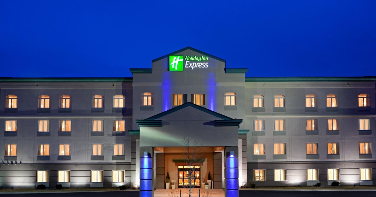 Holiday Inn Express SyracuseFairgrounds from 99. Warners Hotel Deals & Reviews KAYAK
