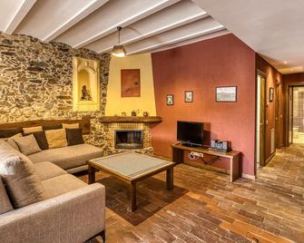 Casa Rural El Torn - Garriguella - Salon