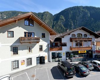 Posthotel Mayrhofen - Mayrhofen - Building