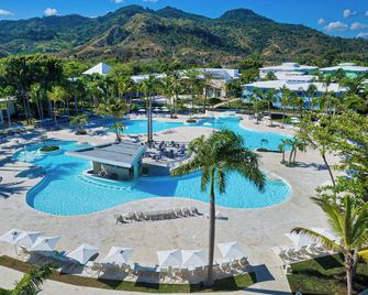 里尤巴紮塔式酒店 - 普拉塔港 - Puerto Plata/普拉塔港 - 游泳池