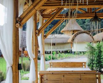 น่าน สะปันนา - Bo Kluea - Restaurante