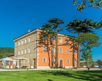 Relais Paradiso Resort & Spa - Marcellano - Edificio