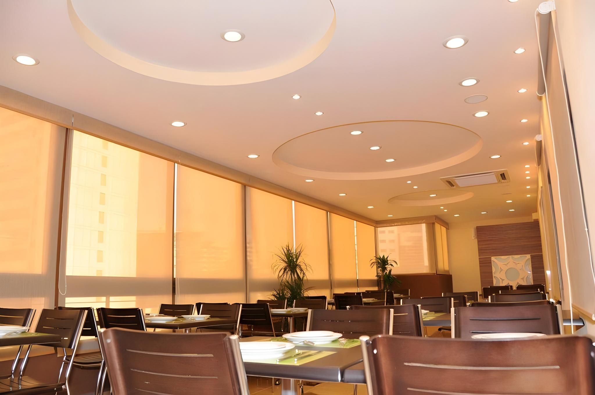 فندق أورينت برنس