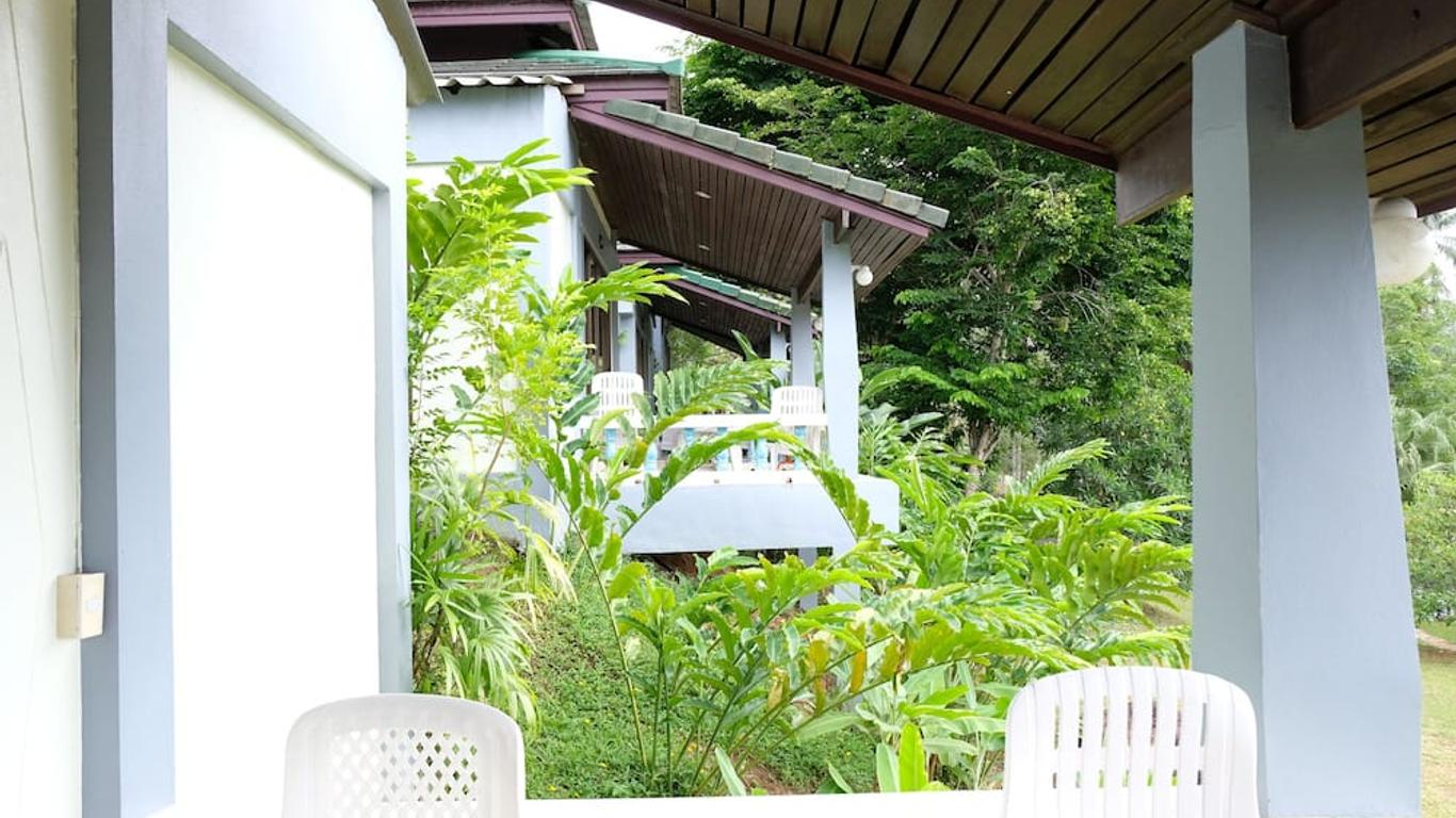 Khaolak Hillside Villa