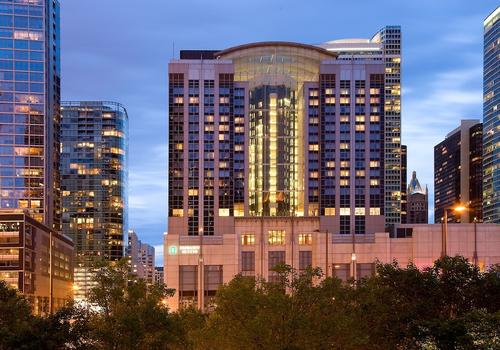 Embassy Suites By Hilton Chicago Downtown Magnificent Mile From 79 Chicago Hotel Deals