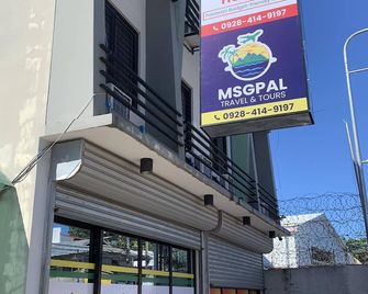 Msg Lodging Home - Arrecife - Building