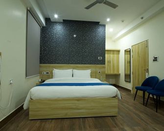Dolphin Club And Resort - Barabanki - Habitación