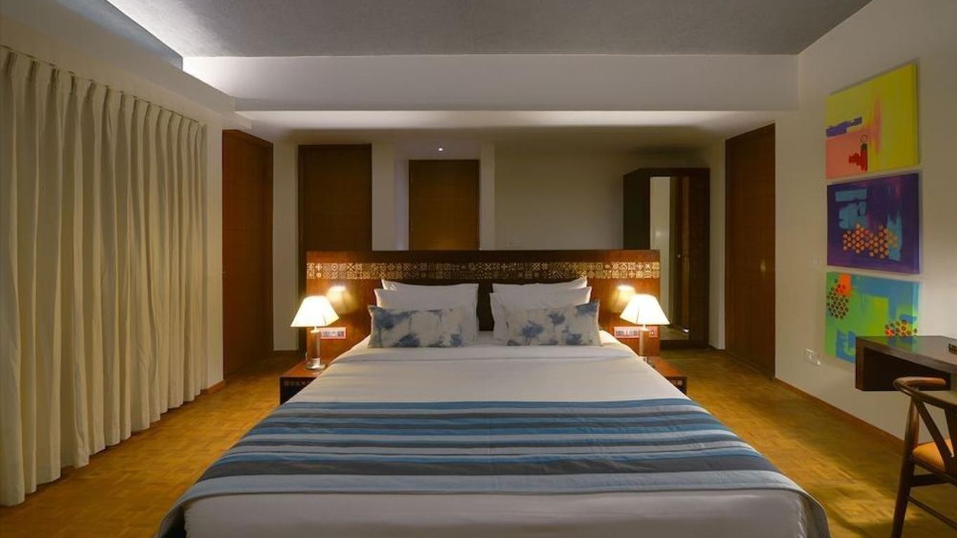 Java Rain Resort