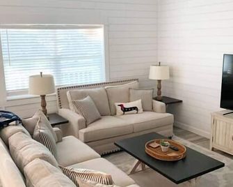 Coastal Condos on the Marsh 6A - Dauphin Island - Sala de estar