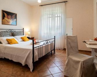 Il Maestrale B&B - Castellabate - Schlafzimmer