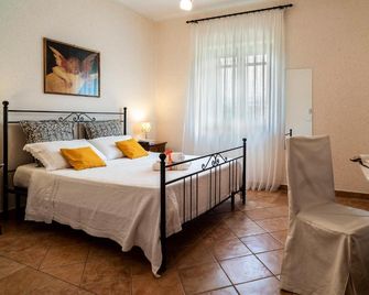 Il Maestrale B&B - Castellabate - Schlafzimmer