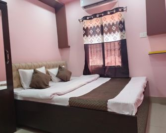 Hotel Aheli & Restaurant(Bankura,Wb) - Bānkura - Bedroom