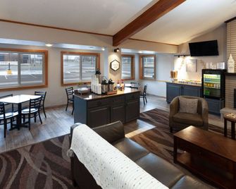 AmericInn by Wyndham New Richmond - New Richmond - Restaurant