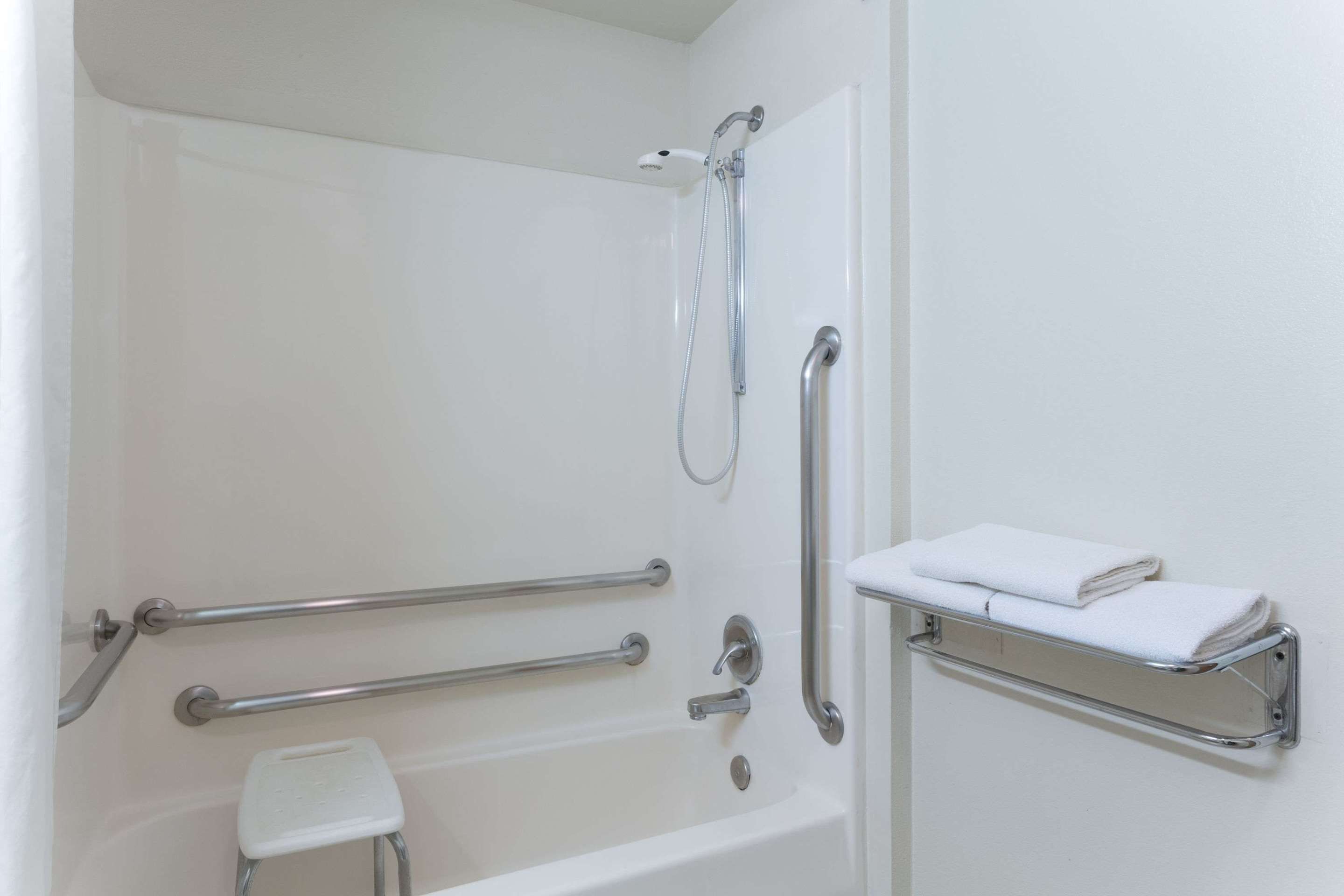 Bathroom view of Super 8 by Wyndham Green River