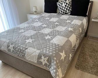 Apartment Ursula Reif - apartment/apartment, shower, WC, 1 bedroom - Bendorf - Schlafzimmer