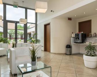 Aparthotel Anghel - Siena - Ingresso