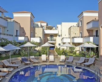 Caldera Bay - Chania - Bazén