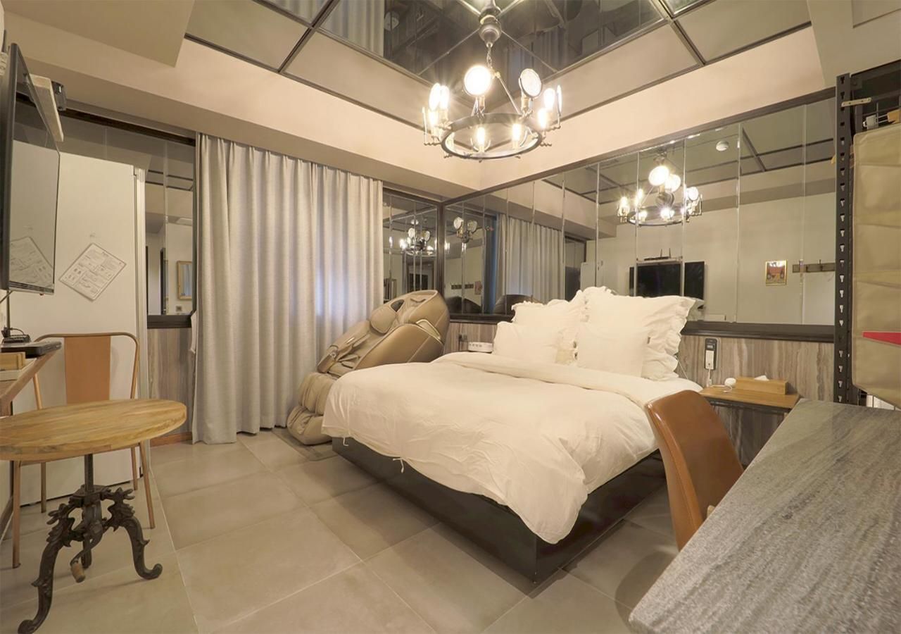 February Hotel Busan Main Building thumbnail 3