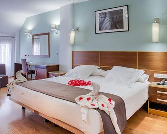 Plaza Alaquas - ולנסיה - חדר שינה