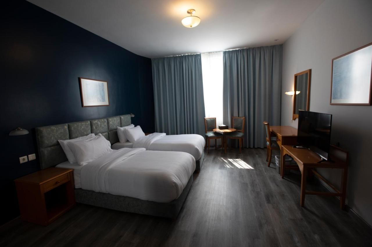 El Sheikh Suites Hotel