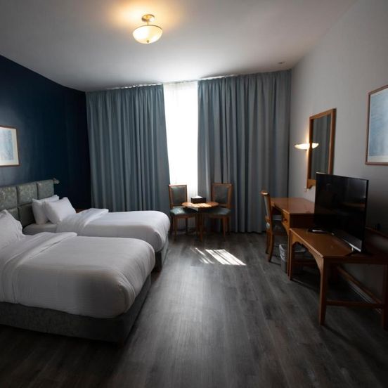 El Sheikh Suites Hotel image 1