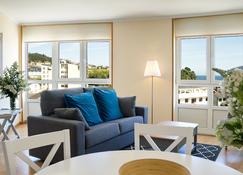 Duerming Sea View Viveiro - Viveiro - Living room