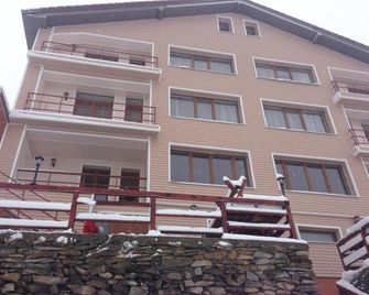 Pensiunea Roka - Rânca - Gebäude