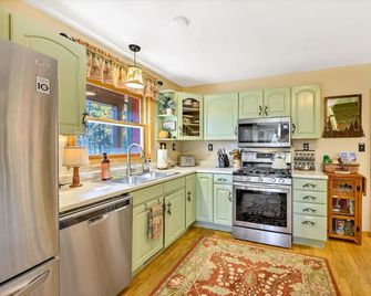 Family & Dog Welcoming Lodge with Hot Tub & Games - Nederland - Cocina
