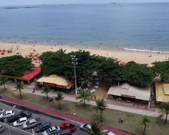 Beach Front Green Fit W / Smarttv - Wifi And Netflix - 12x Without Interest - Vila Velha - Strand