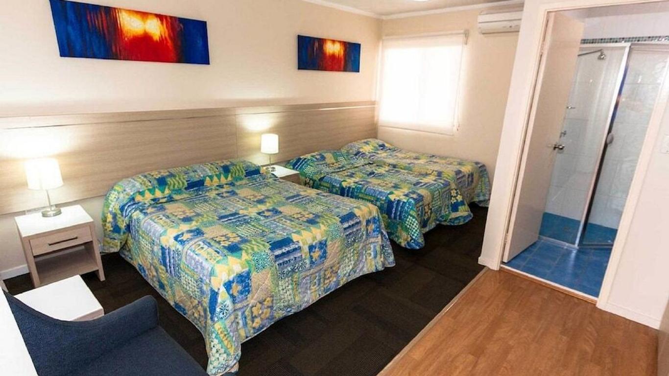 Bay Executive Motel