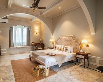 lebua Udaipur Daulatgarh - Udaipur - Sovrum