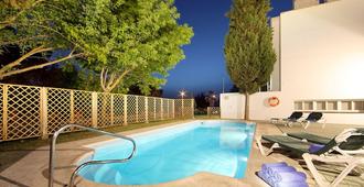 Hotel Villa Blanca - Granada - Svømmebasseng