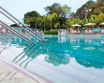 Hotel Vilage Inn Poços de Caldas - Poços de Caldas - Pool
