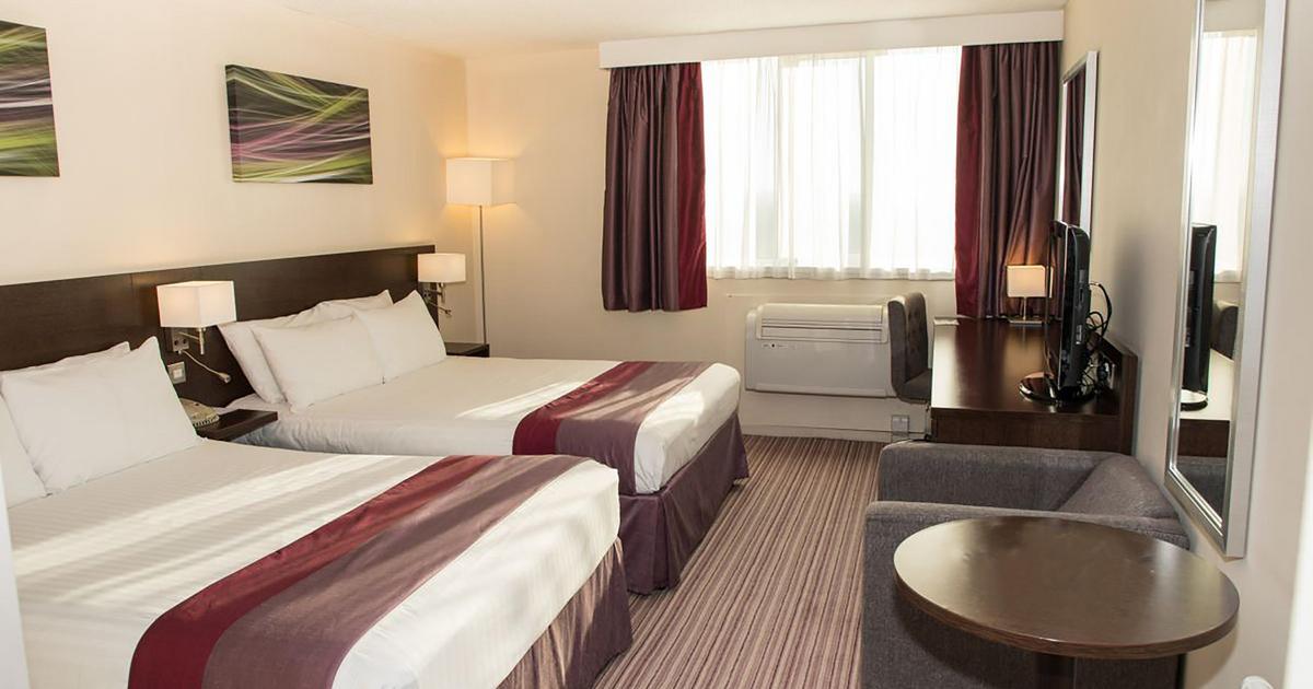 Holiday Inn Slough Windsor £47 Slough Hotel Deals And Reviews Kayak 0329