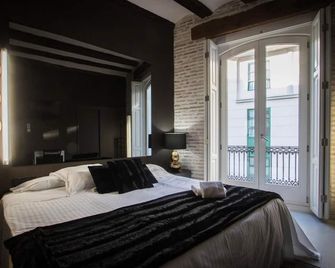 코지 룸스 엠바하도르 - 발렌시아 - 침실