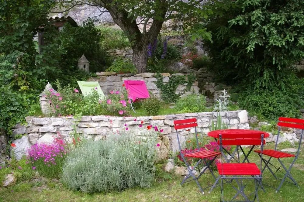 Un Jardin Dans la Falaise - Bouzies - Patio