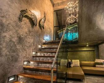 Theloft boutique nakhonpanom - Nakhon Phanom - Trappen