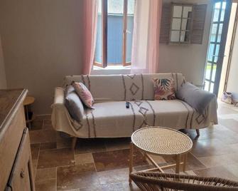 Gîte Chez Paulette - Chabris - Sala de estar