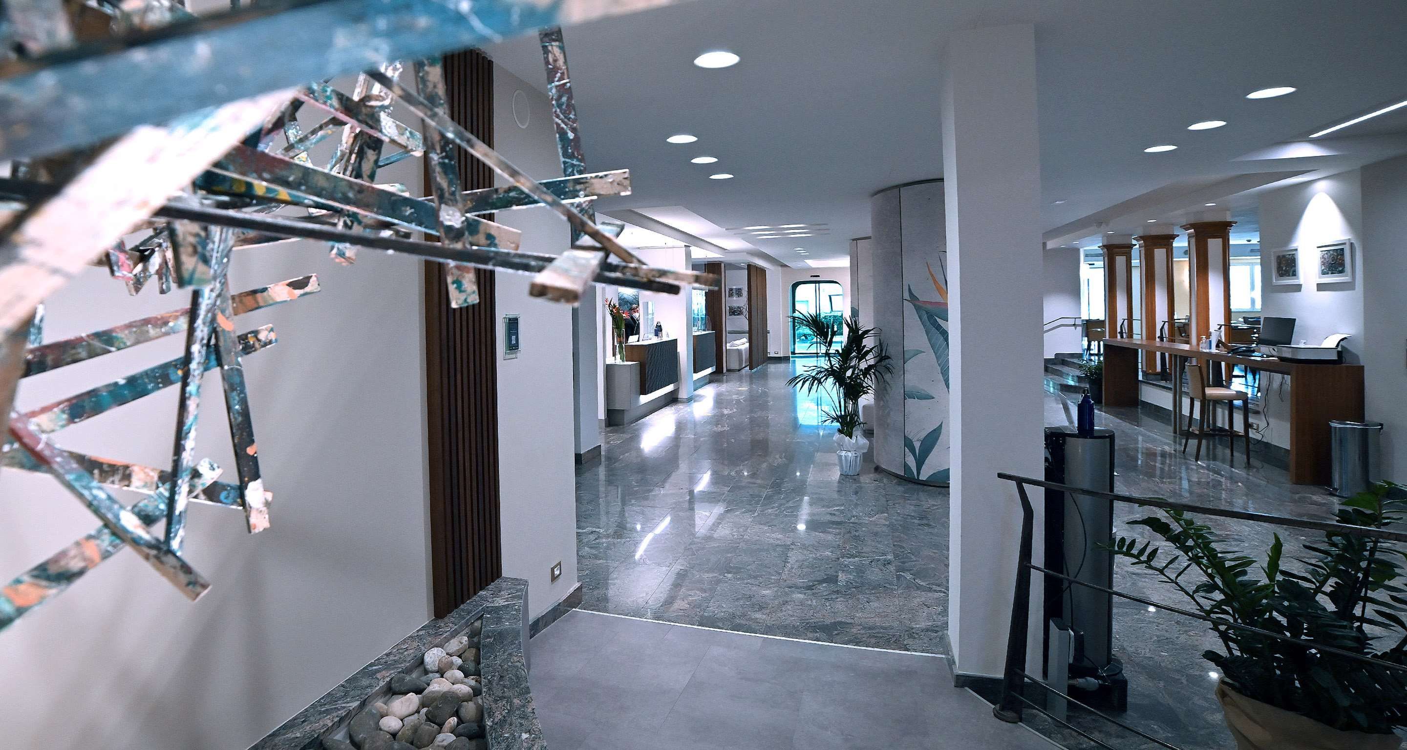 بست ويسترن جراند هوتل جوينجي - لوكا - ردهة