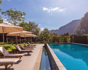 Montania Lifestyle Hotel - Khlong Sok - Pool