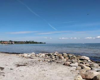 6 Person Holiday Home in Christiansfeld - Christiansfeld - Beach