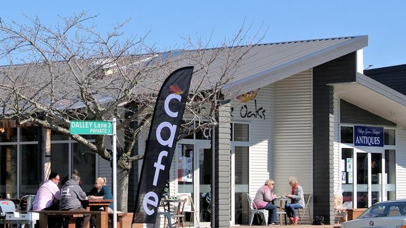 أوكسفورد فيليدج موتلز