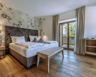 Hotel Ansitz Rungghof - Cornaiano - Schlafzimmer