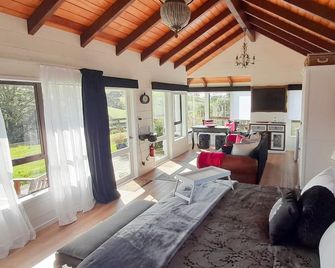 Wharfe Cottage - Wellsford - Bedroom