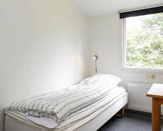 Ten-Bedroom Holiday home in Øster Assels - Oster Assels - Bedroom