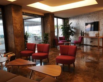 Candan Citybeach Hotel - Marmaris - Lounge