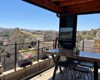 Snora Cave Cappadocia - Nevşehir - Balkon