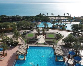 Grand East Hotel Resort And Spa - Sweimeh - Pool