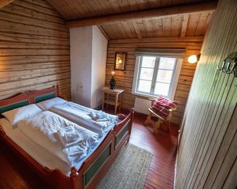 Skotten Seter - Bed & Husky - Favang - Habitación